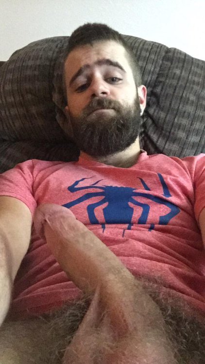 cwbyrider:  isometriclove: colungafrank:   Ryan    I need him   Suck a sexy lil fucker!