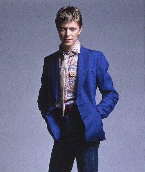 One from the Clive Arrowsmith shoot, 1977, that I personally haven’t seen before.