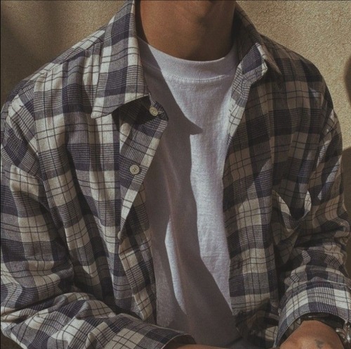 YOUNG JAMES POTTER AS A VAMPIER WITH AMOKINESIS