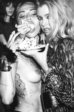 senyahearts:  Miley Cyrus and Stella Maxwell by Mert Alas &amp; Marcus Piggott in“Back In The Lime Light” for W Magazine, September 2015 