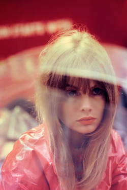 adreciclarte:  Jean Shrimpton by Saul Leiter, 1966 