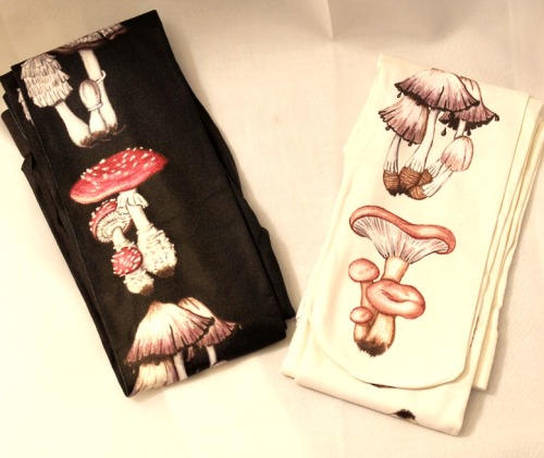 xtoxictears:steel-woole:lotvdesigns:The Mushroom tights are now available for pre-order!  In bl