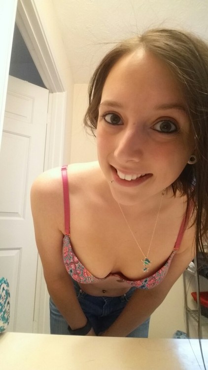 deviouslittledarling: :)