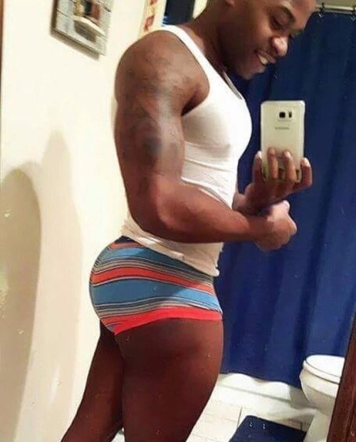 thickumsandthangs21:  Fatty Cakes!