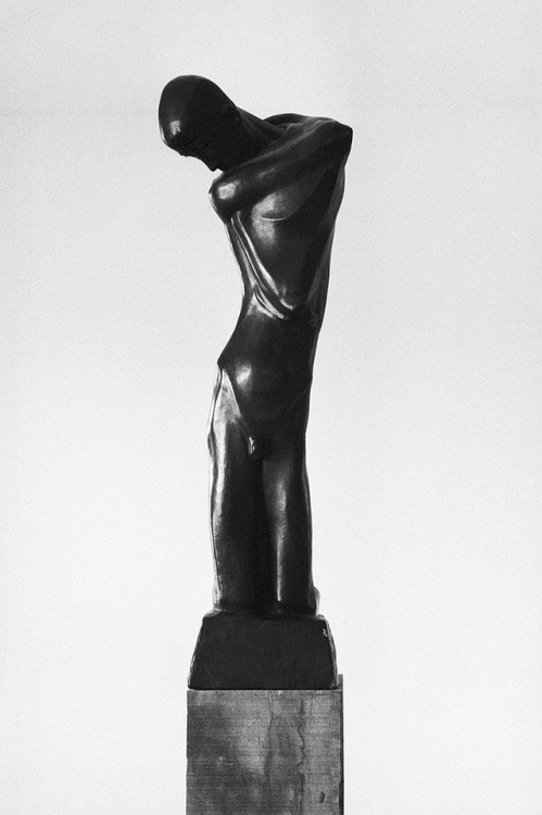 rickowensonline: GEORGE MINNE, KNEELING YOUTH, 1989