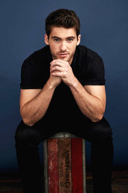 CODY CHRISTIAN‘All American’ Portraits | 2019 Summer TCA Press Tour