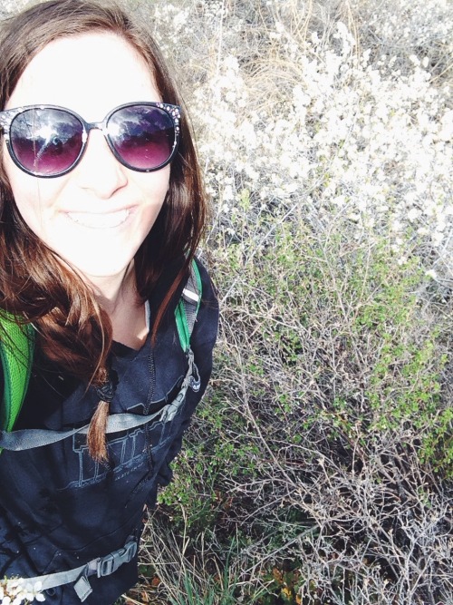 madeofmorninglight:  Happy hiker. Rock climbing adventure