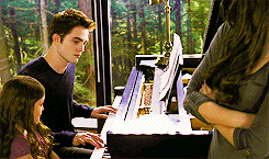eastofedenn-blog:  “… then his fingers flowed swiftly across the ivory, and the
