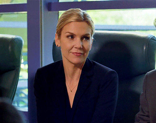 gaywexler:  Rhea Seehorn as Kim Wexler in Better Call Saul Season 2