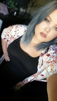 chubby-bunnies:  Hi Cubby Bunnies! I’m 19 y/o size 16. I’ve been following this blog for years now and it has really changed the way I feel about myself. I can be happy right now, I can be happy with myself, I can feel beautiful which is a big thing