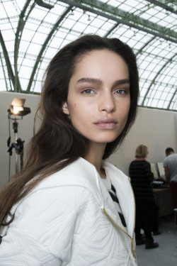 voulair:  Luma Grothe @ Leonard Spring 2014 Backstage 