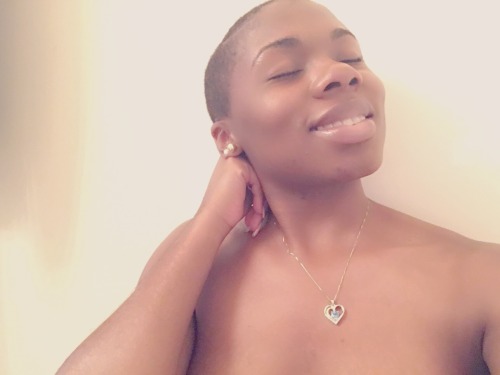 brownskinbella: Sorry I just so happened to fall in love with myself recently and it feels so good. 