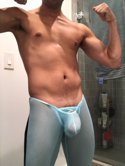 thongpup3:  It’s been a while! 2k followers! New Tendenze gear! Who wants to see a video? Drop your comments below and don’t forget to like, share and follow!