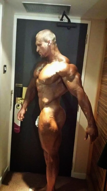 Lean Muscle ... mostly! adult photos