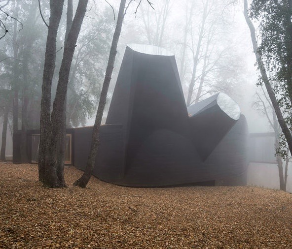 archatlas:  House of the Poem for the Right Angle   In the words of the architect