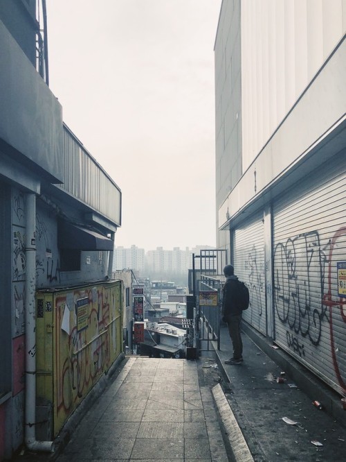 Alleyway, Itaewon.