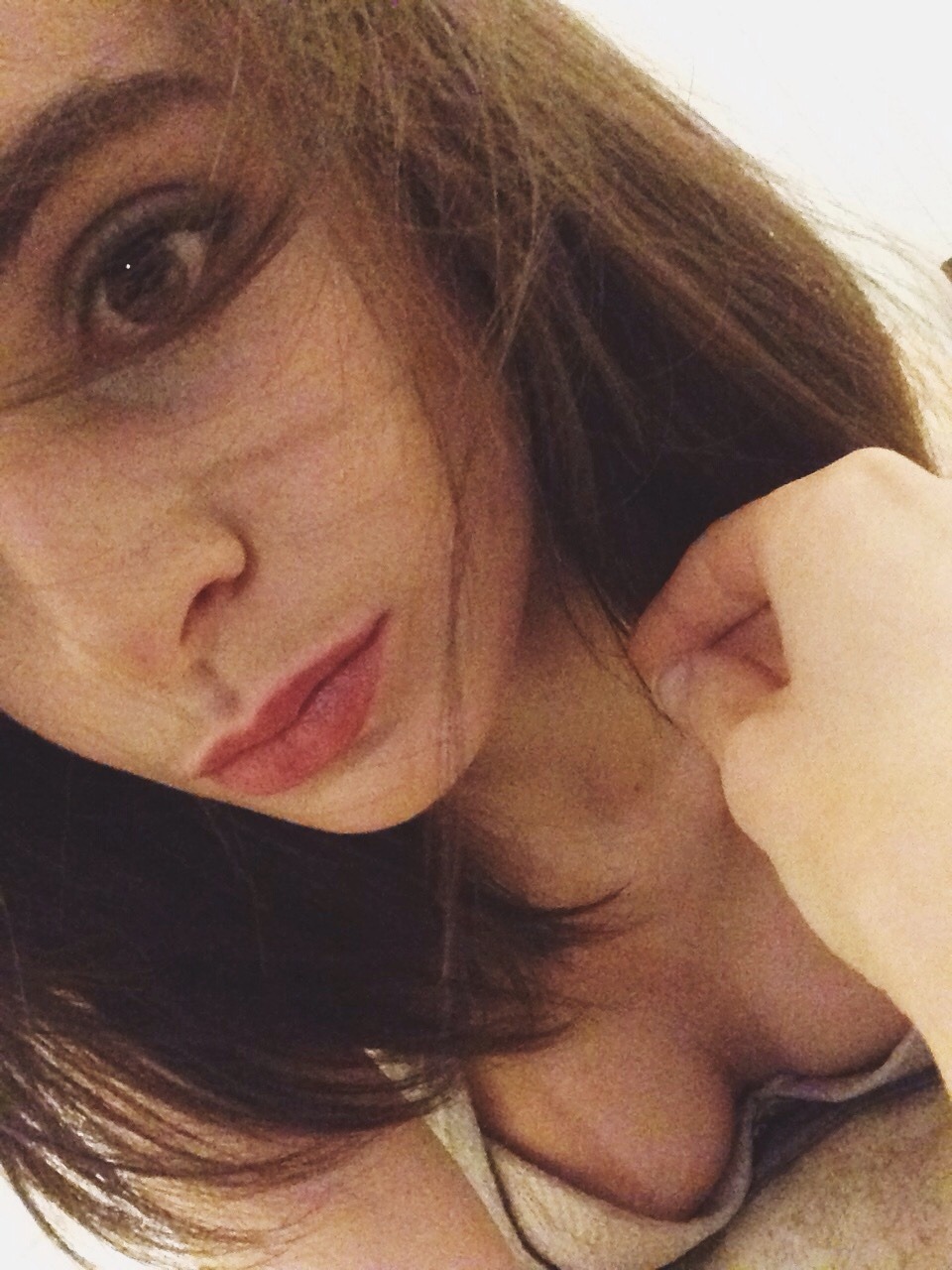 missellacronin:  It’s selfy day