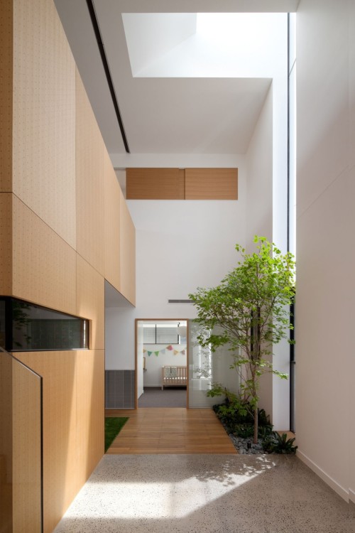 remash:  northcote warehouse ~ pleysier perkins