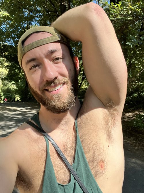 https://hairysweatysmelly.tumblr.com/post/697064621750763520