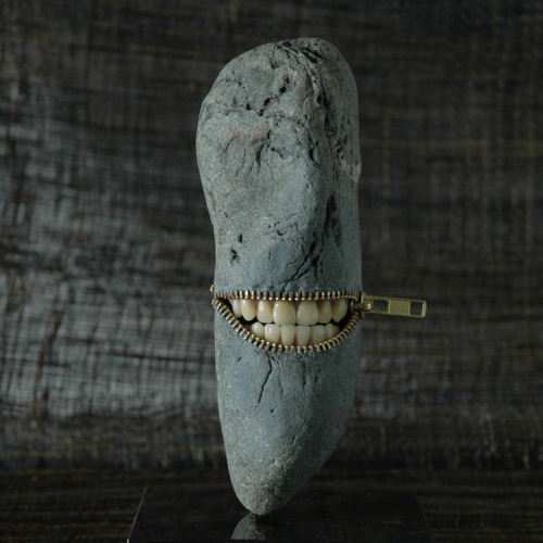 fer1972:  Stone Art by Hirotoshi Ito  