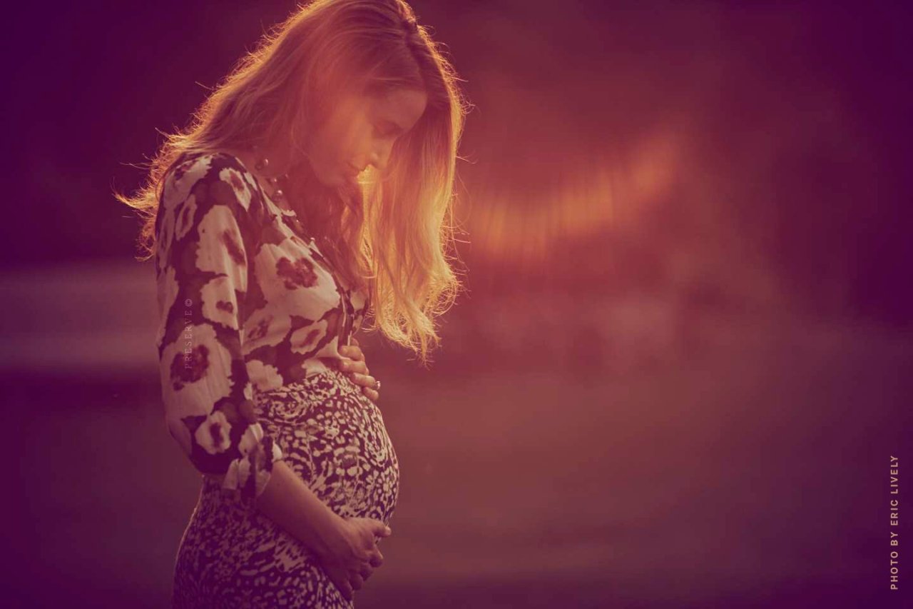 Blake lively pregnant