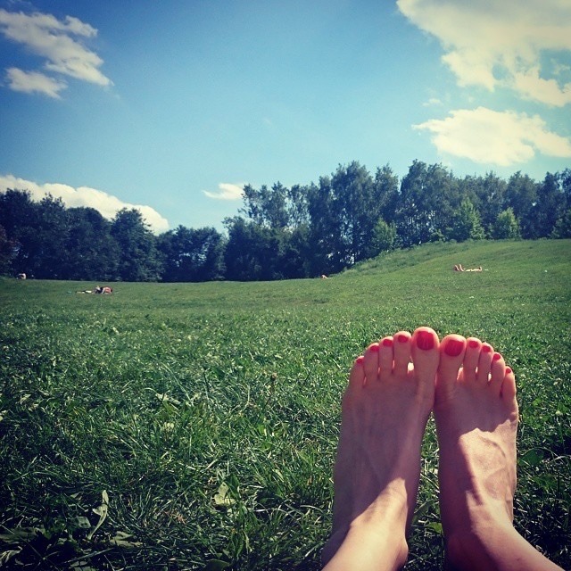vos-pieds-mademoiselle