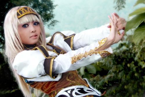 Alicia of Dipan ~ Valkyrie Profile 2 SilmeriaOne of my fave costume <3. All of embroideries are d