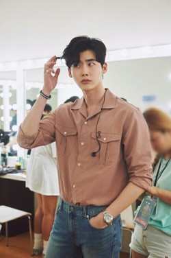 idolecstasy:Lee Jong-suk