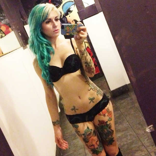 d3m0nchild:  Sexy Airica Michelle