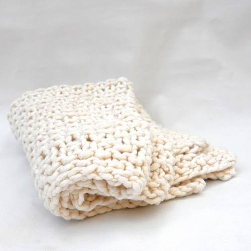 Big Cotton Baby Blanket! Now available on loopymango.com and our stockists worldwide. Made with 5 sk