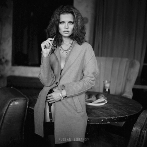 anexquisitenymph:  by Ruslan Lobanov 