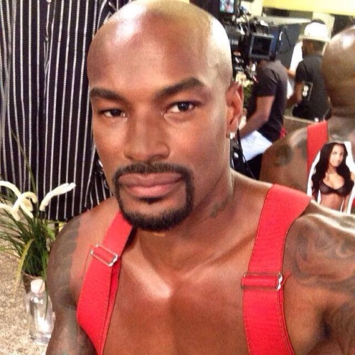 Sex brolovetimes:  Tyson Beckford is ready for pictures