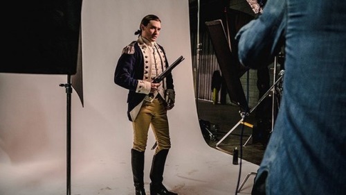 johnlaurens: sethnumrichfans:Shooting, and the released character photo. anyway this is john laurens