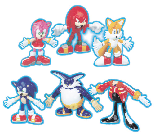 sonichedgeblog:Bendable Sonic figurines developed by Toy Island. Photo from a catalog scanned by @ab