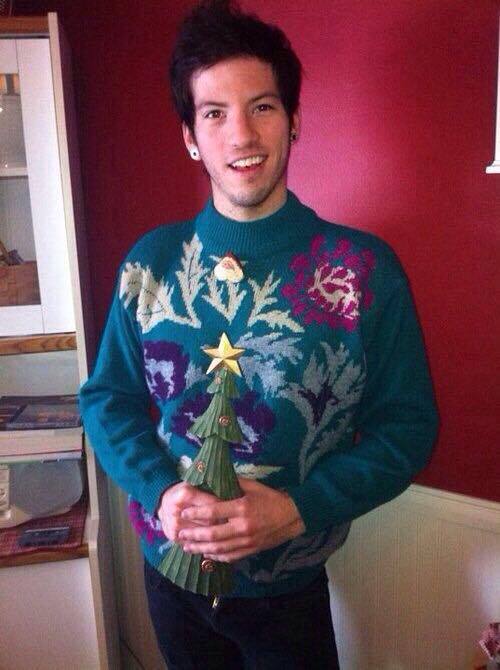 the-daily-debby: Fetus Josh Dun photo set 2