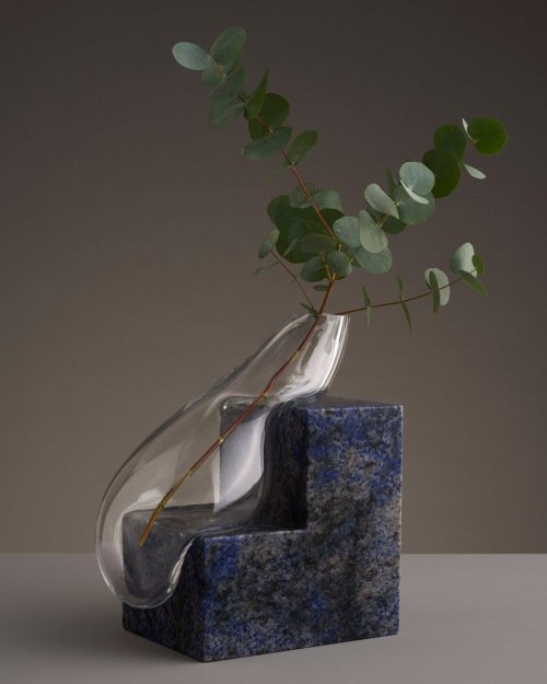 myampgoesto11: INDEFINITE VASES BY STUDIO EO About:  The project is an exploration of the relat