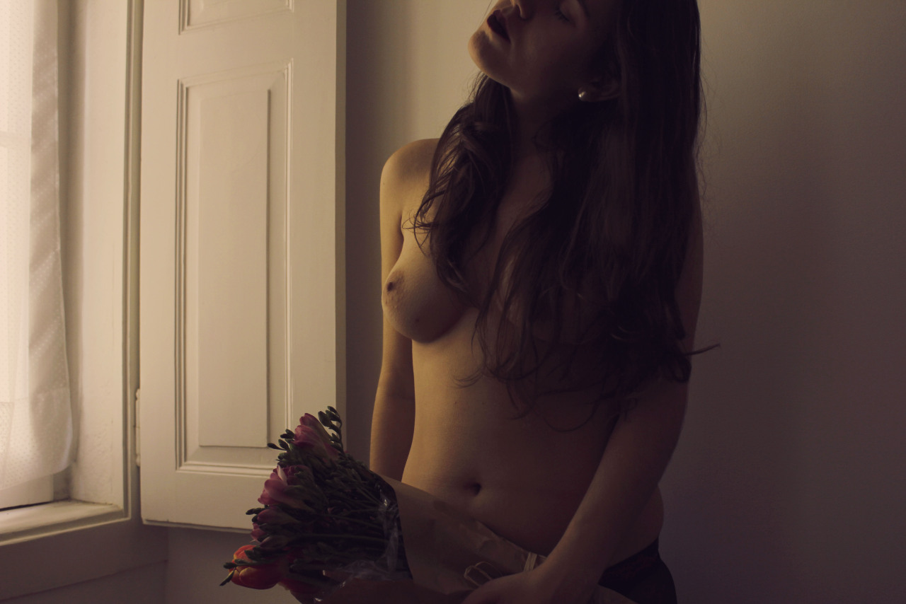 persephonephotographs:  flower day | Self PortraitMarch 2015