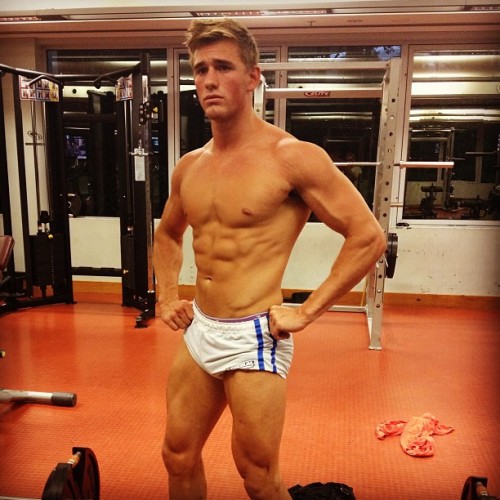 faggotdreams:  From the archives 