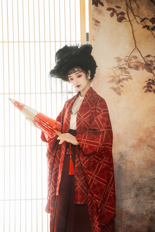 #Kimono Long #Robe, #JapanseFashion easy to match: www.fanplusfriend.com/wa-style-colle