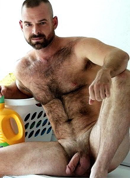 barebearx:  manly-brutes:hairyfuckers:  That’s one hairy fucker.  manly-brutes.tumblr.com