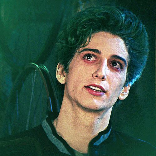 MILO MANHEIM As ZED NECRODOPOLIS ↳ ZOMBIES 3 (2022)