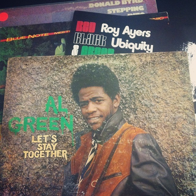 remainanonymous1:  Yup it’s just about supper time. #foodforthesoul #vinyl (at