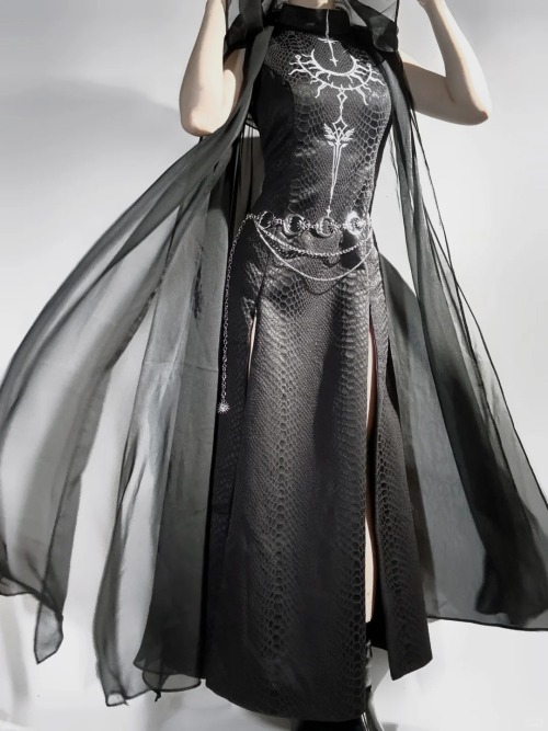 Preorder Deadline Reminder: -The Celestial Totems- Gothic Lolita Dress And Cape