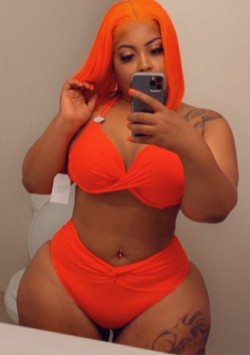 princejazziedad:BigBaad Booty. Curvy. Deliciouslysexy porn pictures