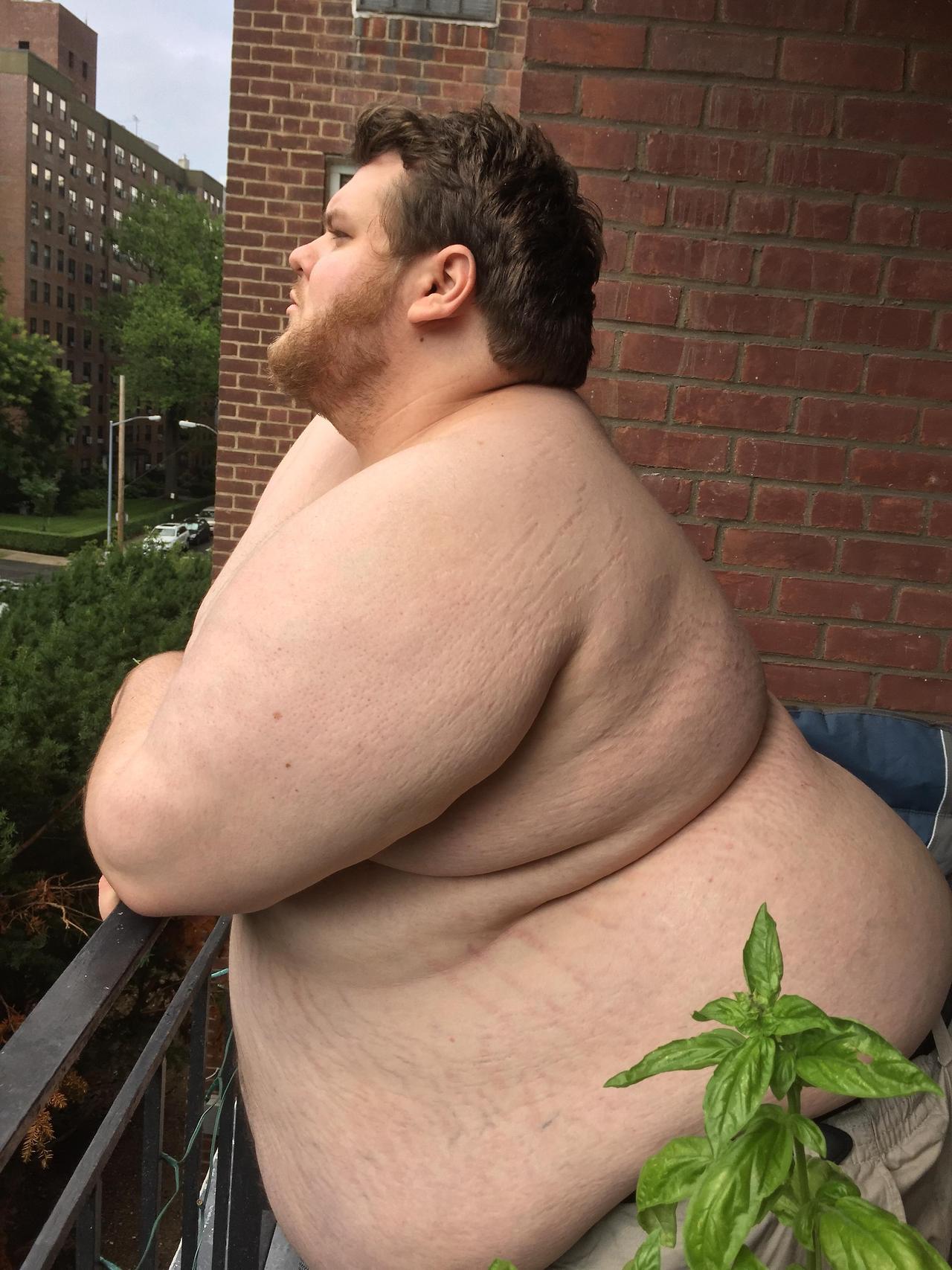fatbestfriend:  fatbestfriend:  I did this small photo shoot on my balcony in 2016.