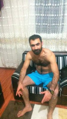 haurukoh:  My Iranian friend is here. How much do you like him? Out of ten?