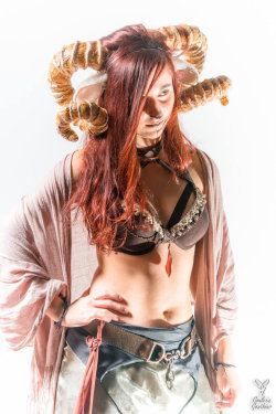 hotcosplaychicks:  Faun creation by PearskinsCheck