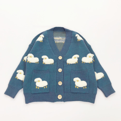 chandelyer:“Lamb dreams” sweater