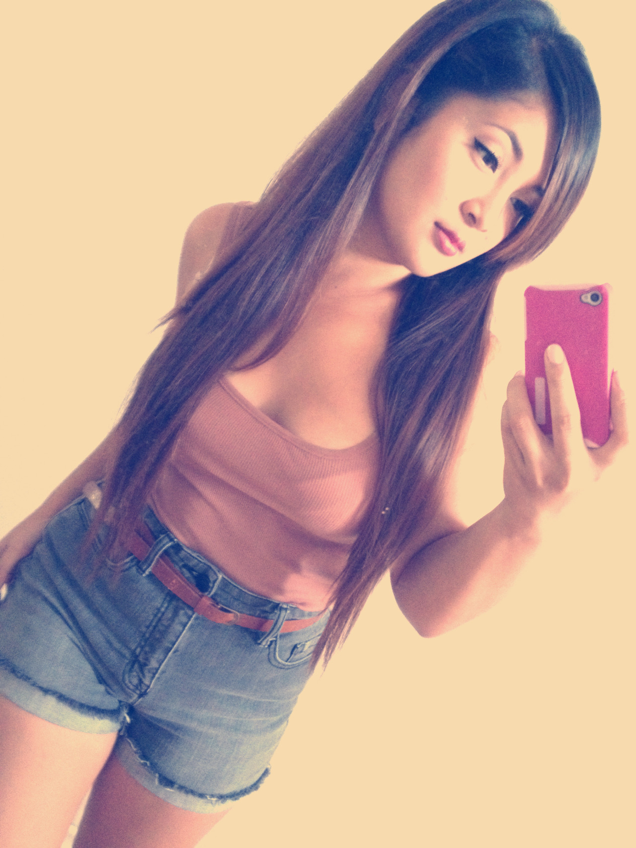 yummmyasians:  back then~~ carolhoneyyy.tumblr.cominstagram @ carolannemh&lt;3
