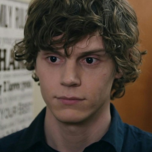 evanpeterseditz:Evan peters icons | adult worldc @flwshs